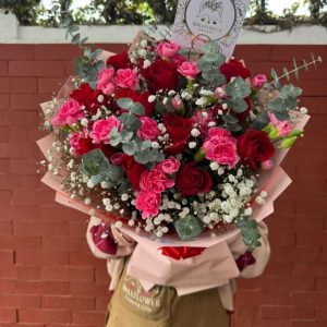 BLOOMING LOVE